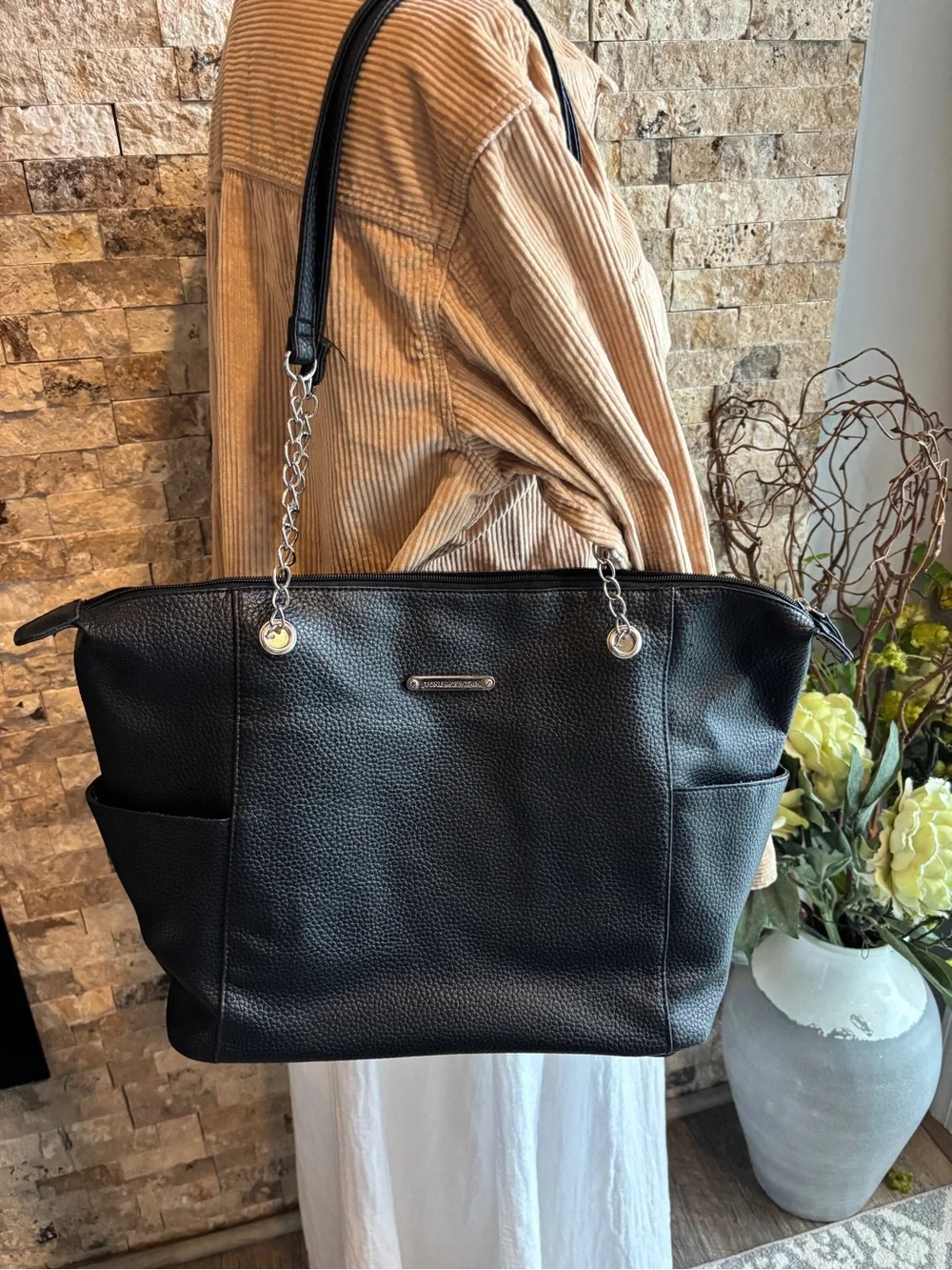 Stone Mountain Accessories Black Pebbled Tote with Chain-Strap Accents